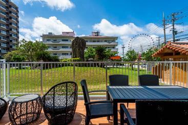 هتل Condo Royal Ryu Kyu