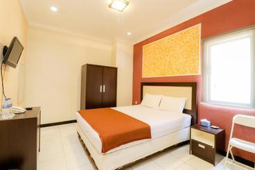 پانسیون Wisma Banda