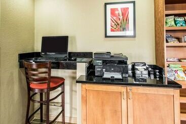 فندق Quality Inn Plant City  Lakeland