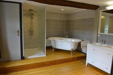 هتل Auberge De Bouvignes