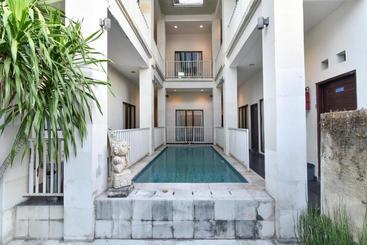 هتل Reddoorz @ Jalan Hayam Wuruk Denpasar