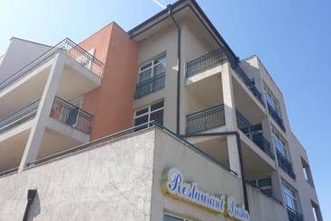 Prostor Apartments