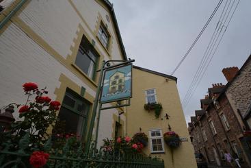 펜션 Severn House