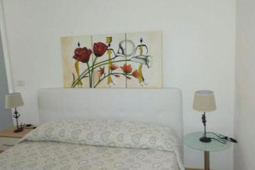 تختخواب و صبحانه La Casa Di Marta