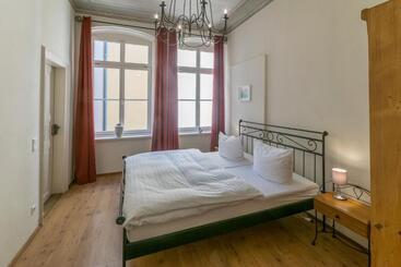 پانسیون Albergo Toscana