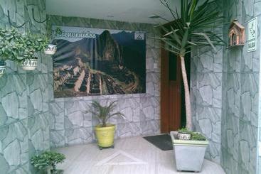 پانسیون Hostal Hostello   Lima Airport