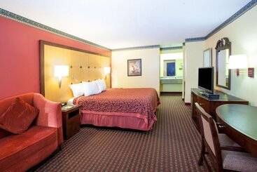 فندق Days Inn By Wyndham Covington