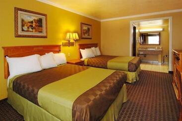 فندق على الطريق Chariot Inn Glendale   Pasadena