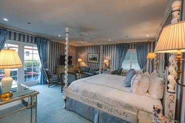 هتل The Chesterfield  Palm Beach