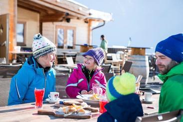 هتل Alpenrose Aktiv & Sport