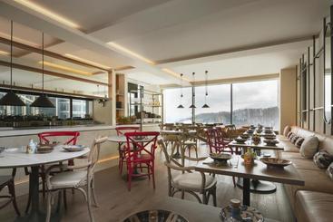 هتل Park Hyatt Niseko Hanazono