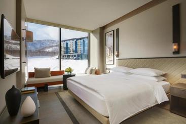 هتل Park Hyatt Niseko Hanazono