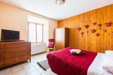 تختخواب و صبحانه Locanda Farinati