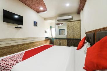 هتل Oyo 8867  Jaya Grand Saver