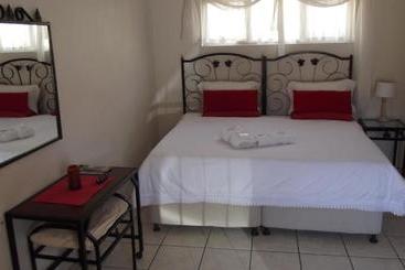 پانسیون Acres B&b