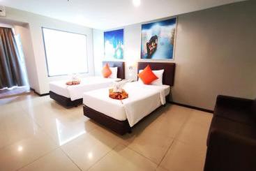 هتل Hfive Suvarnabhumi