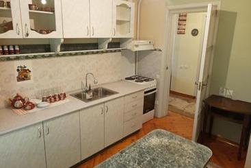 پانسیون Guest House Aziza