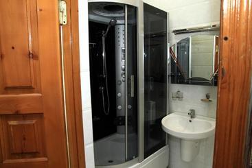 Yellow Hostel Dushanbe