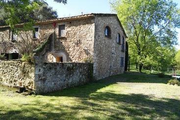 بيت ريفى Can Cruilles