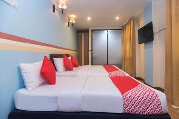 Feringghi Hotel By Oyo Rooms