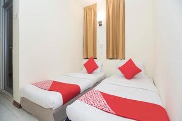 Feringghi Hotel By Oyo Rooms