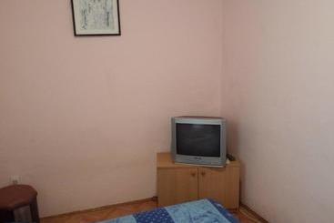 Apartments & Hostel Zdrava Hrana