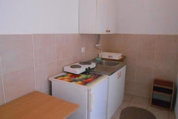 Apartments & Hostel Zdrava Hrana