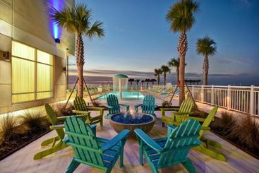 هتل Holiday Inn Express & Suites   Galveston Beach, An Ihg