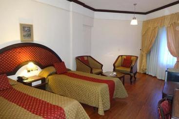 هتل Manuelsons Malabar Palace