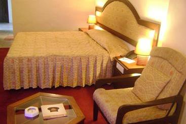 هتل Manuelsons Malabar Palace