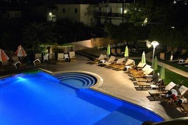 Kamares Apartments εε