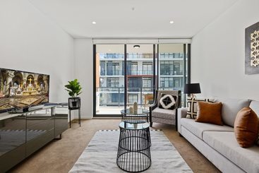 Жильё для туристов Homewaterside Luxury & New Residences