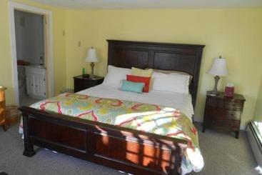 تختخواب و صبحانه Eastman Inn