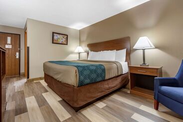 فندق Econo Lodge Hays I 70