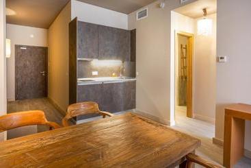Apartamentos Sevilla Este By Qhotels