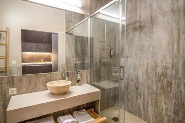 Apartamentos Sevilla Este By Qhotels