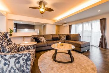هتل Coldio Yomitan Sunset Villa