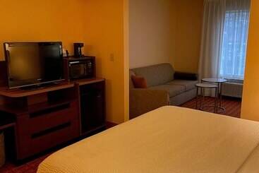 Отель Baymont By Wyndham Chambersburg