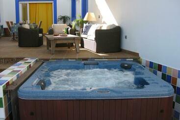 مبيت وإفطار Casa Agua Marina
