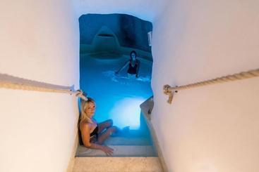 تختخواب و صبحانه Masseria La Tofala Benessere & Spa