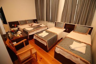 هتل Grand Konak
