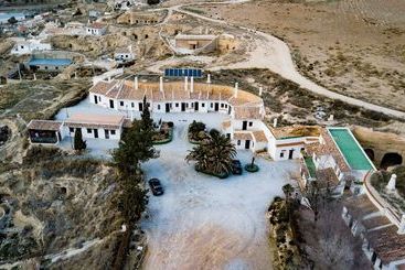 Casas Cueva Molino Fuencaliente - Huescar