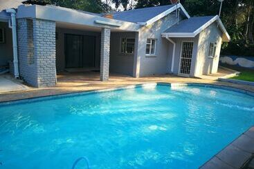 פנסיון Tzaneen Bed & Breakfast