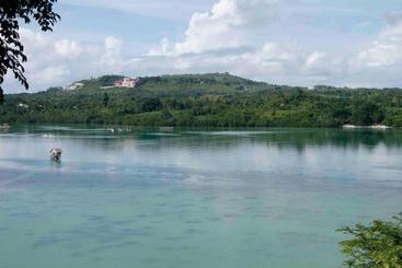 Matiga Seaside Pensione