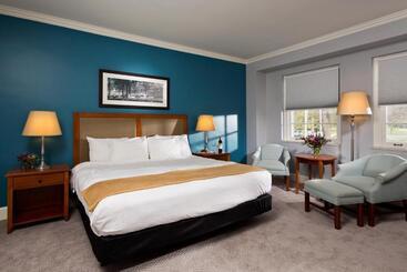 هتل Gideon Putnam Resort & Spa