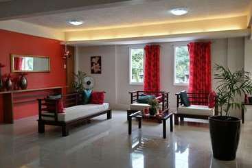 هتل Benjie S Place