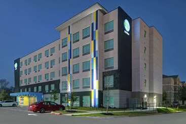 هتل Tru By Hilton Austin Airport, Tx
