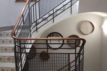 پانسیون Hostal Rural Villa De Mendavia