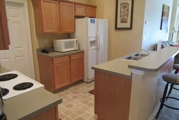 کلبه R1 Glenbrook 4 Bed / 2 Bath