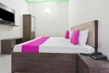 هتل Spot On 60218  Raj Inn Spot